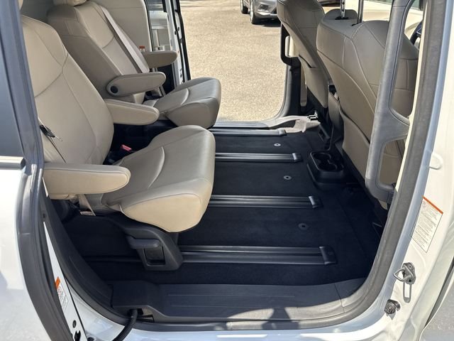Used 2024 Beige Toyota XLE image 11