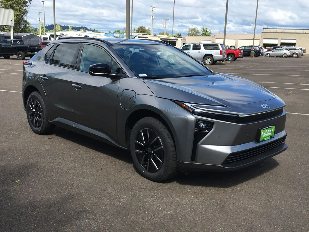 New 2026  Toyota XLE Plus image 9