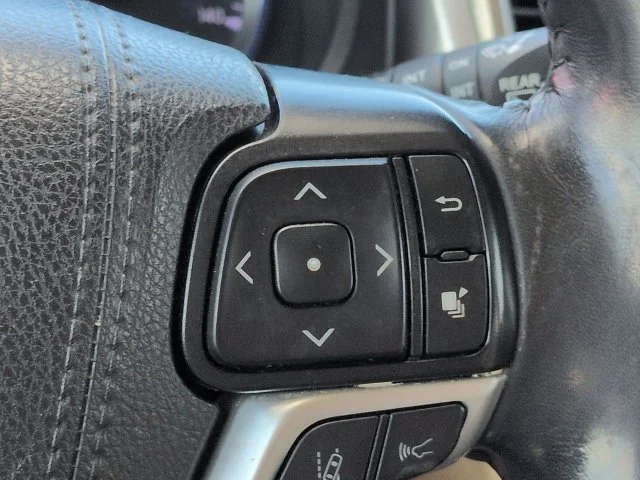 Certified Used 2019 Walnut Toyota XLE image 23