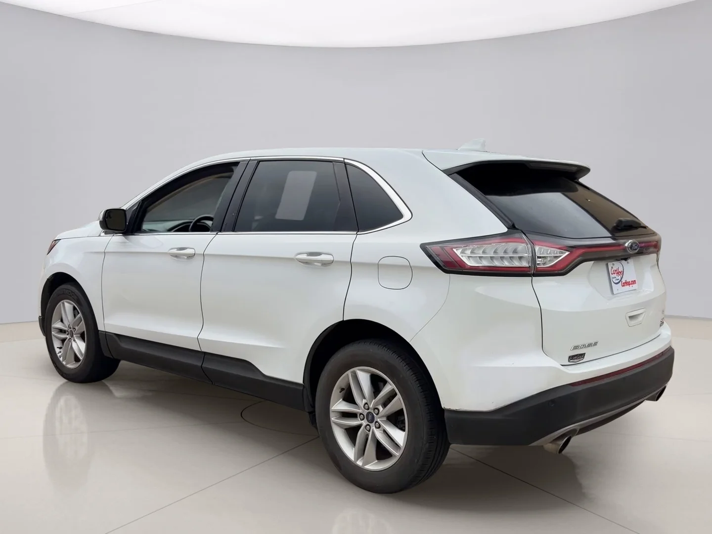 Used 2016 White Ford SEL image 3