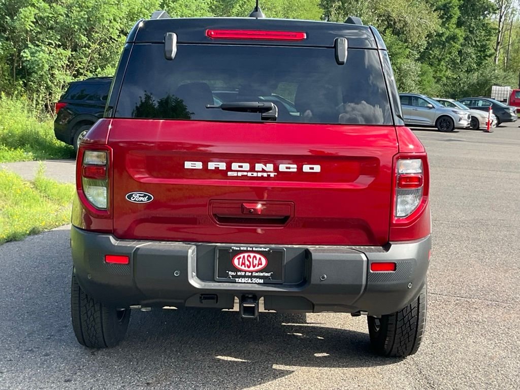 New 2026 Ruby Red Metallic Tinted Clearcoat Ford Badlands® image 29