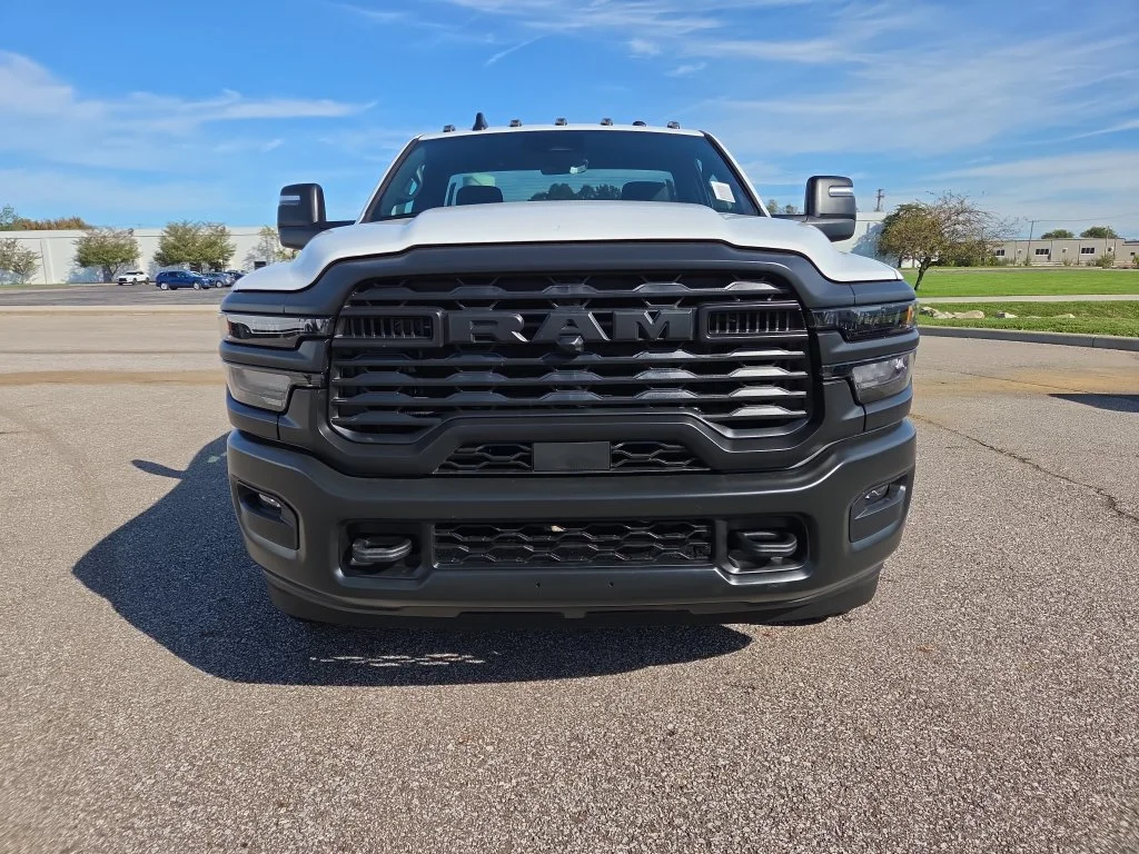 New 2027 Bright White Clearcoat RAM Tradesman image 2