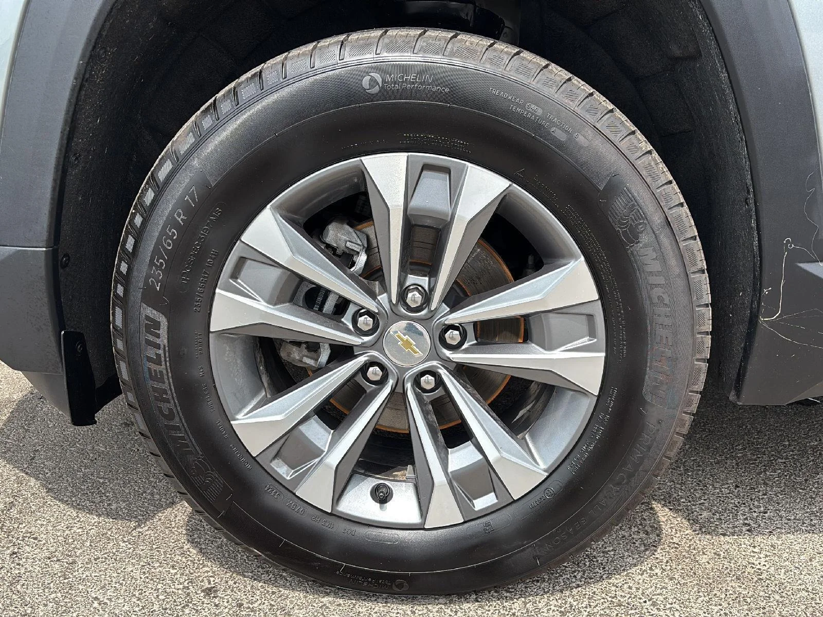 Used 2025 Sterling Gray Metallic Chevrolet LT image 10