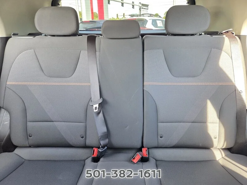 Used 2025 Snow White Pearl KIA LX FWD image 10