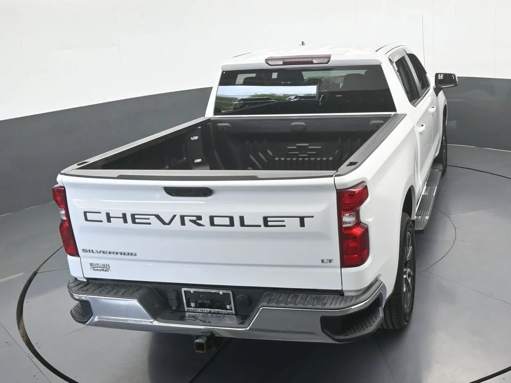 Used 2022 Summit White Chevrolet LT image 50