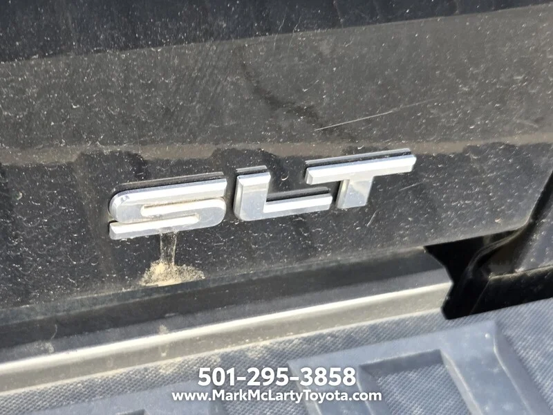 Used 2018 Onyx Black GMC SLT image 10