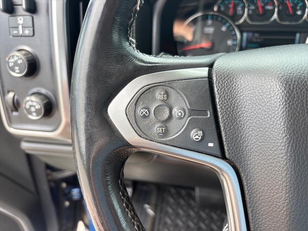 Used 2016 DEEP OCEAN BLUE METALLIC Chevrolet LTZ image 11