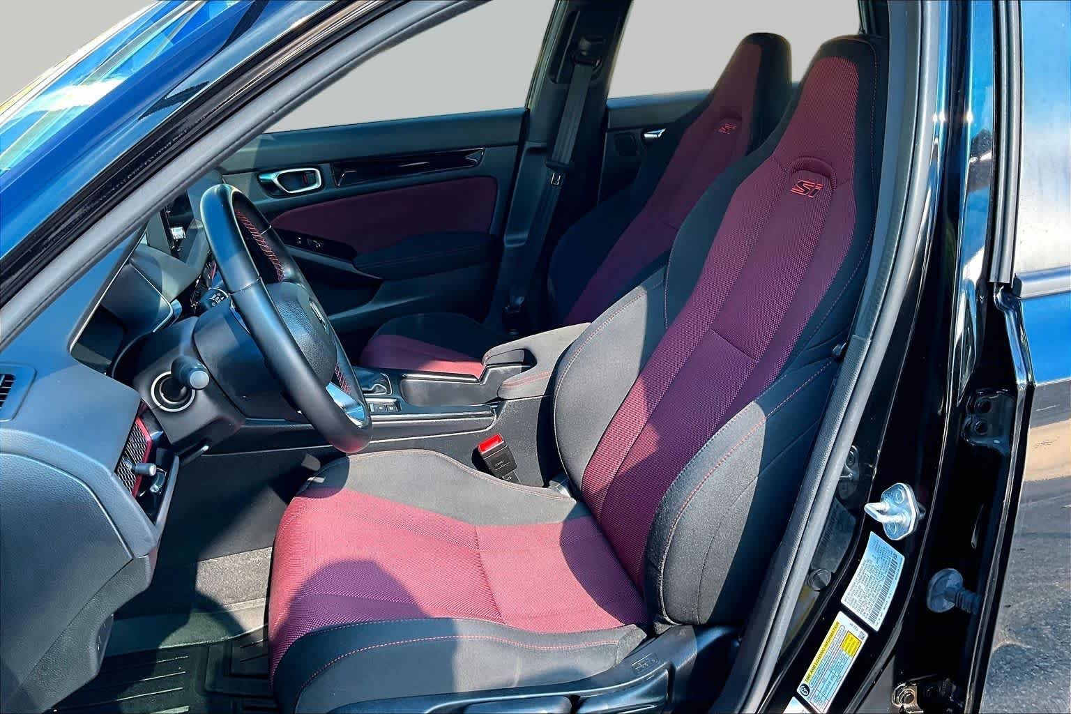 Used 2023 Crystal Black Pearl Honda  image 8