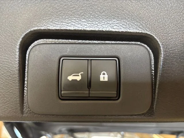 Used 2023 Gray Nissan SV image 25