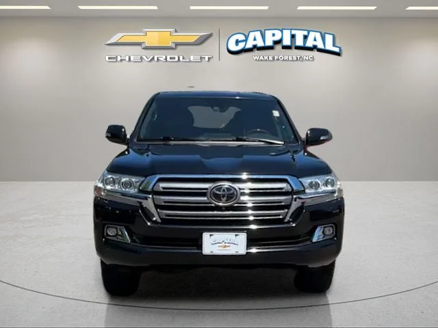 Used 2017 Black Toyota Base image 8