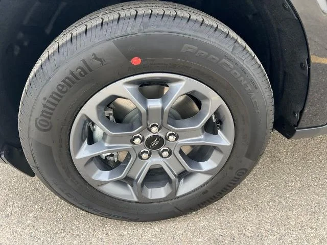New 2026 Shadow Black Ford XLT image 60
