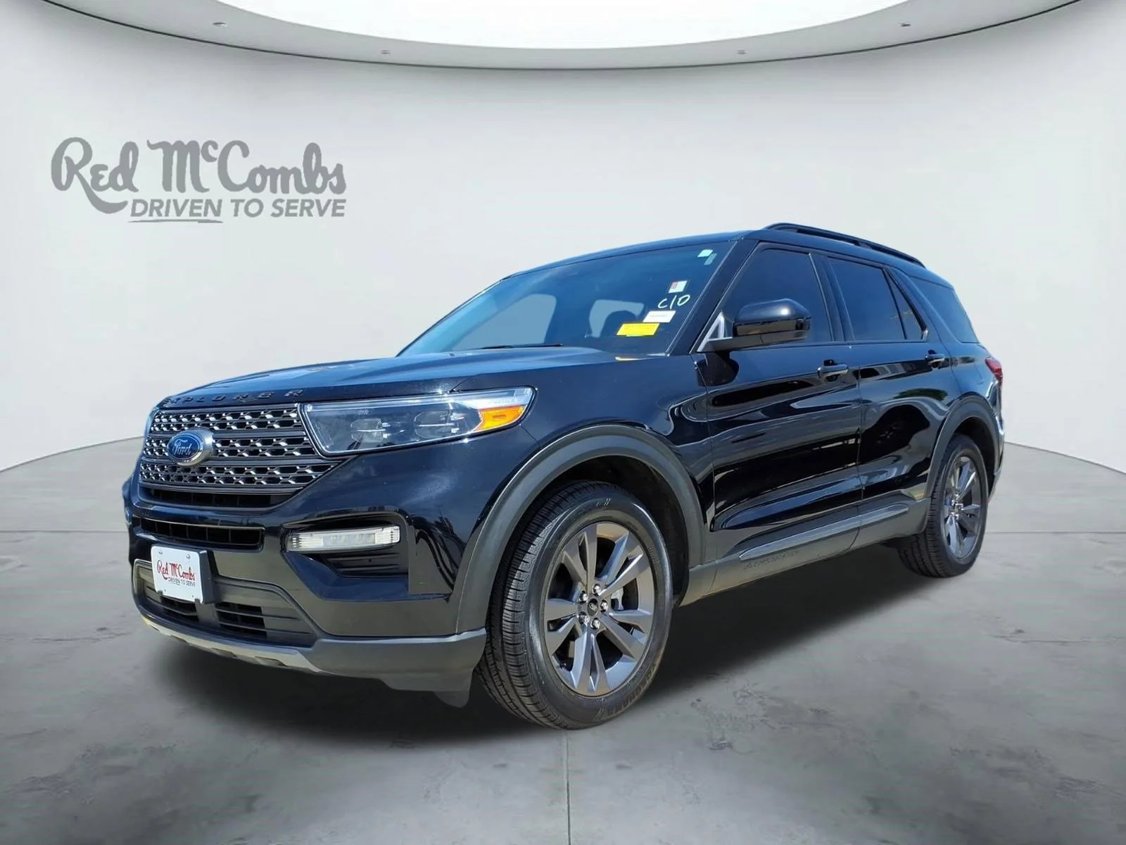 2022 Ford Explorer XLT RWD's photo