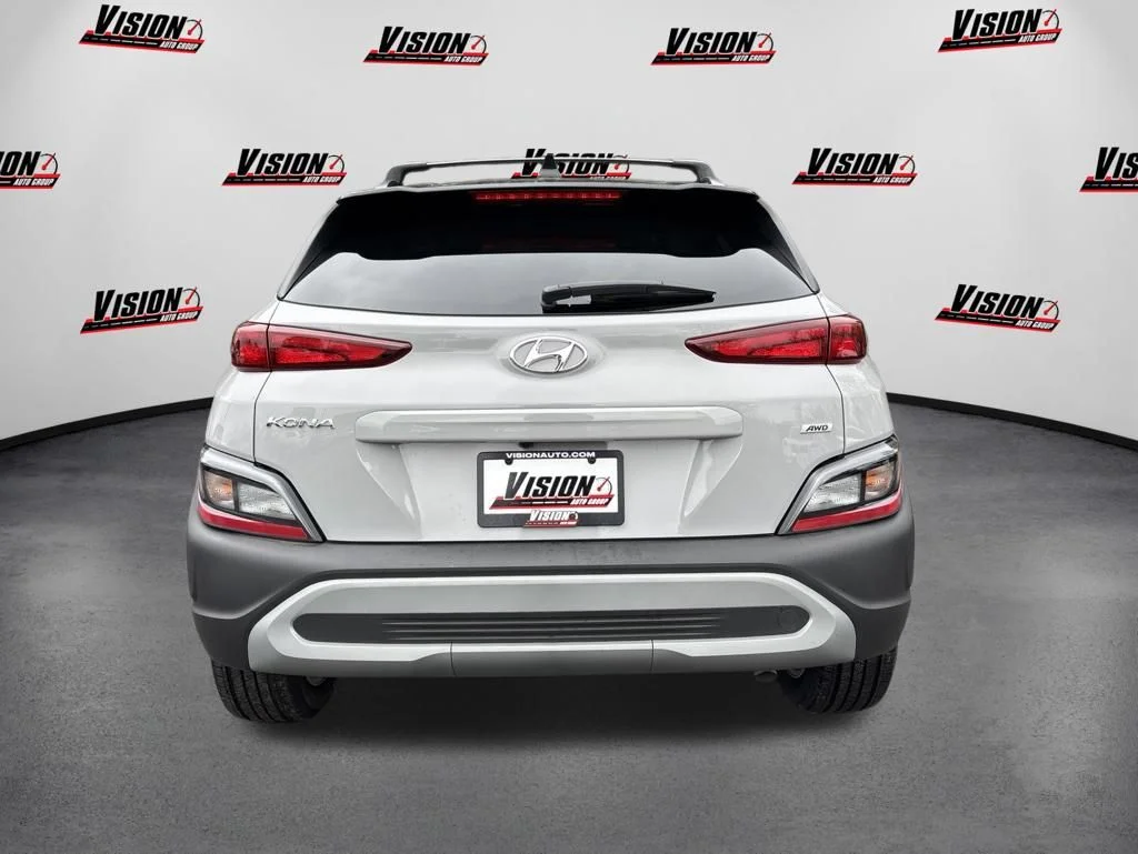 Used 2023 Silver Hyundai SEL image 14