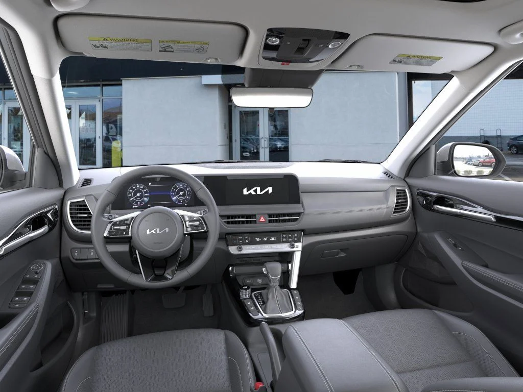New 2026 Snow White Pearl Kia EX image 14