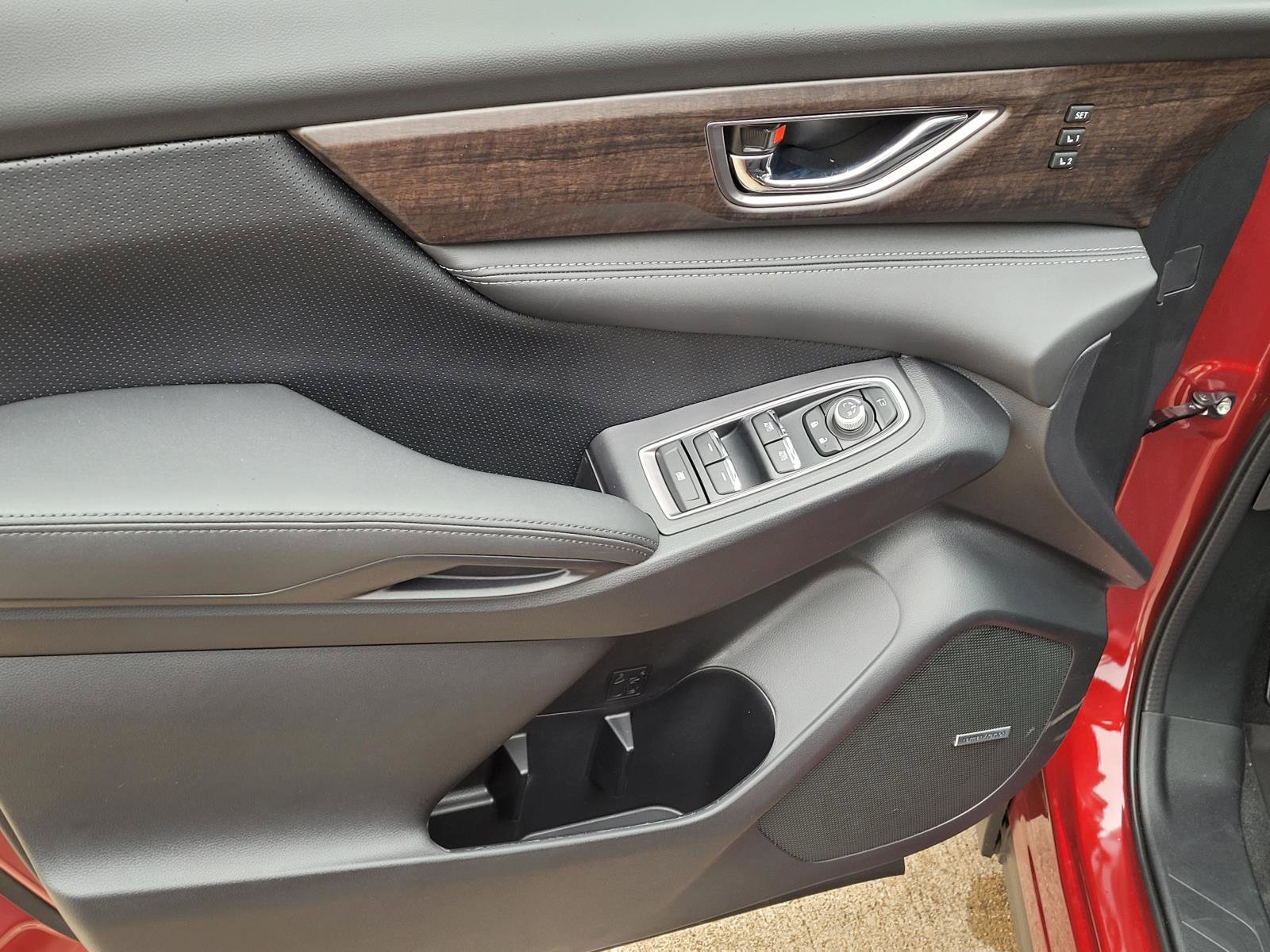 New 2026 CRIMSON RED PEARL Subaru Touring 7-Passenger image 4