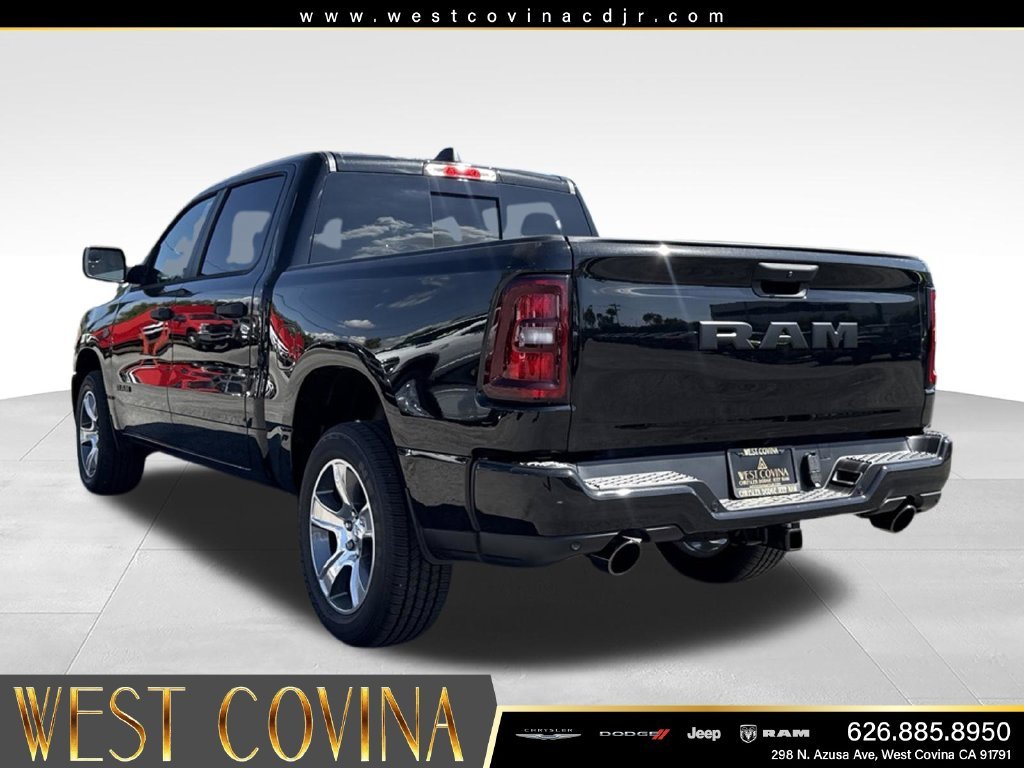 New 2027 Diamond Black Crystal Pearl-Coat Exterior Paint RAM Express image 8