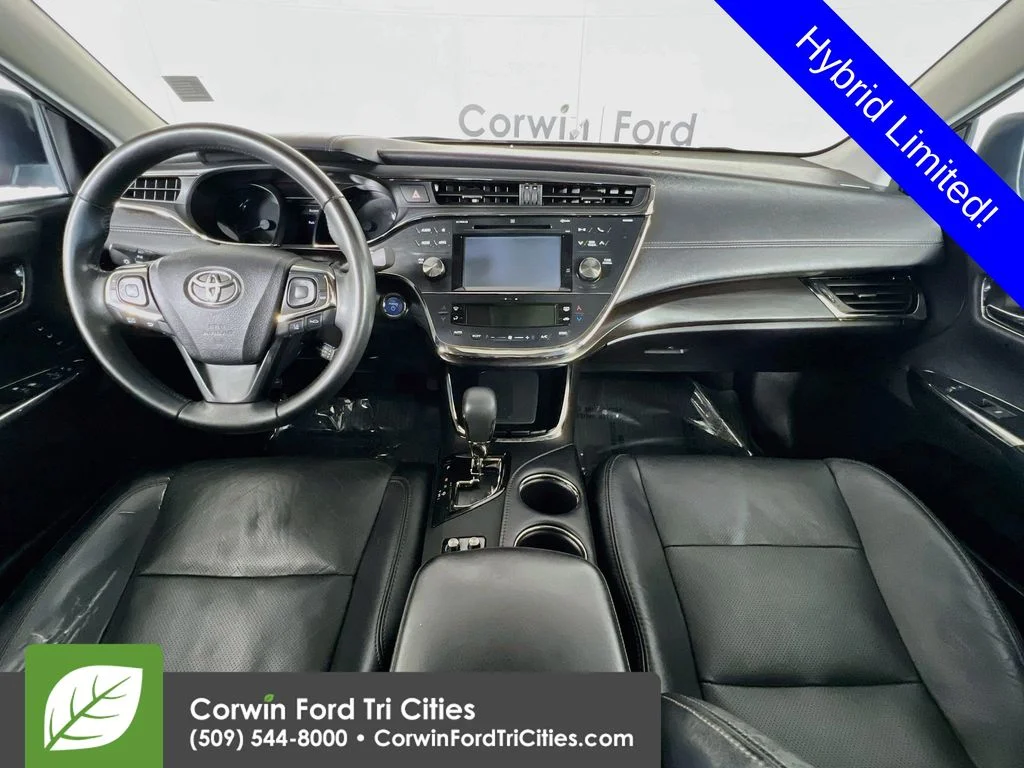 Used 2017 Red Toyota Limited image 7