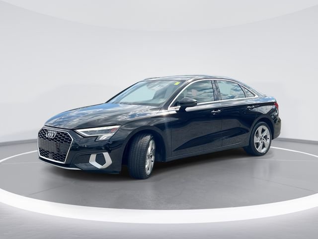 Used 2024  Audi 40 Premium image 1