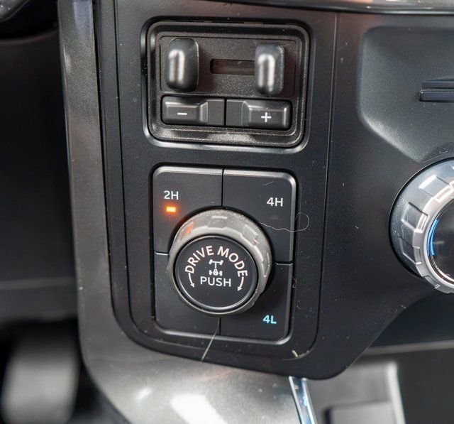 Used 2023 Carbonized Gray Metallic Ford XLT image 26