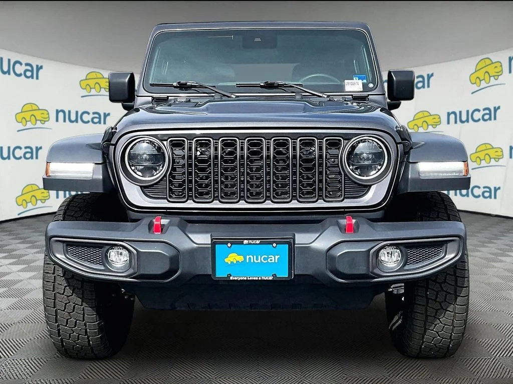 Used 2024 Gray Jeep Rubicon image 2
