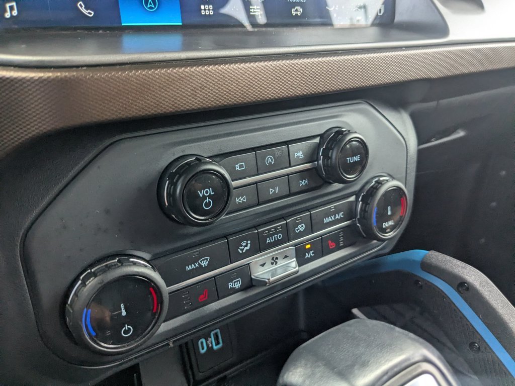 Used 2022  Ford Outer Banks image 18