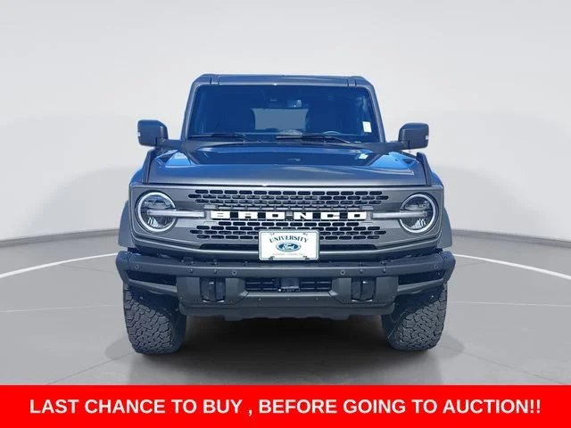 Used 2024 Gray Ford Badlands image 8