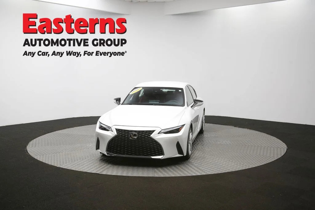 Used 2021  Lexus 300 image 52