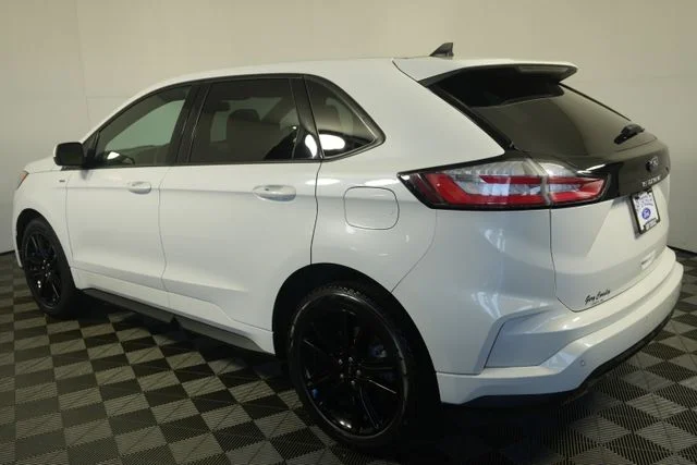 Used 2022 Star White Ford ST Line image 5