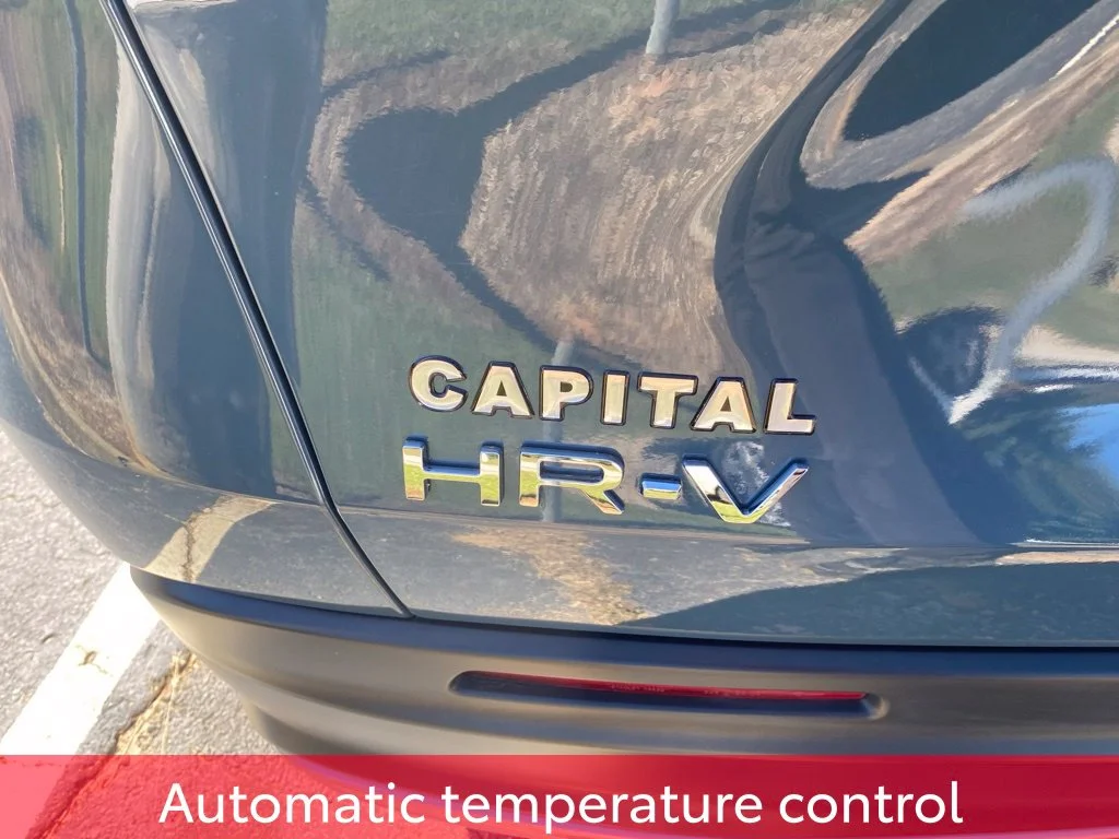 Used 2025 Green Honda Sport image 11
