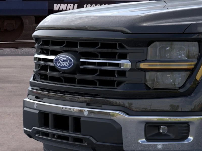 New 2026 Agate Black Metallic Ford XLT image 17