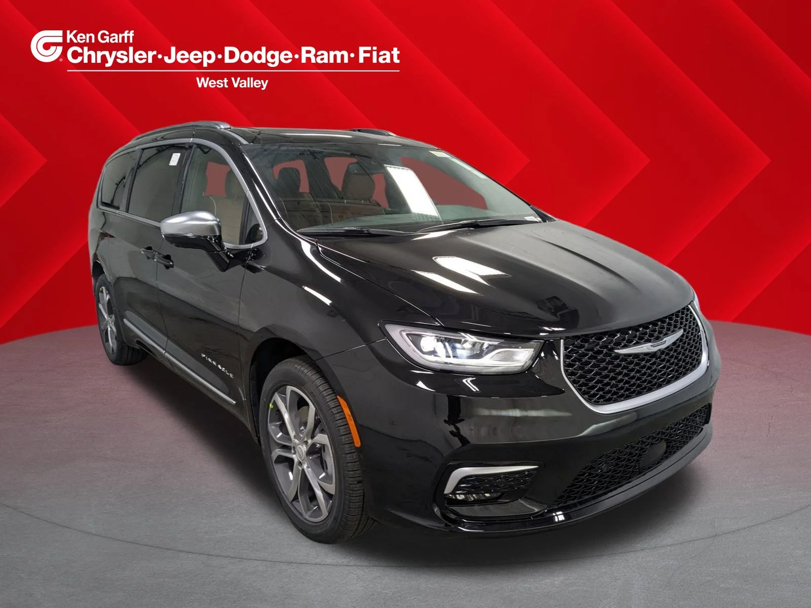 2026 Chrysler Pacifica Pinnacle AWD's photo