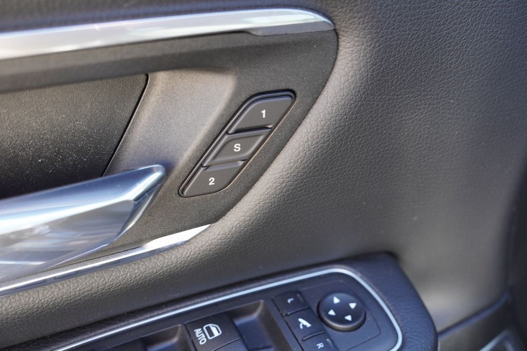 Used 2022 Gray Ram Laramie image 22