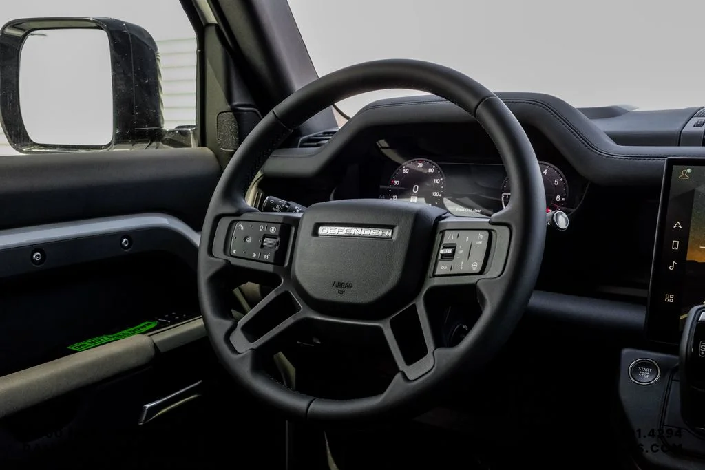 New 2026 Fuji White Land Rover X-Dynamic SE image 19