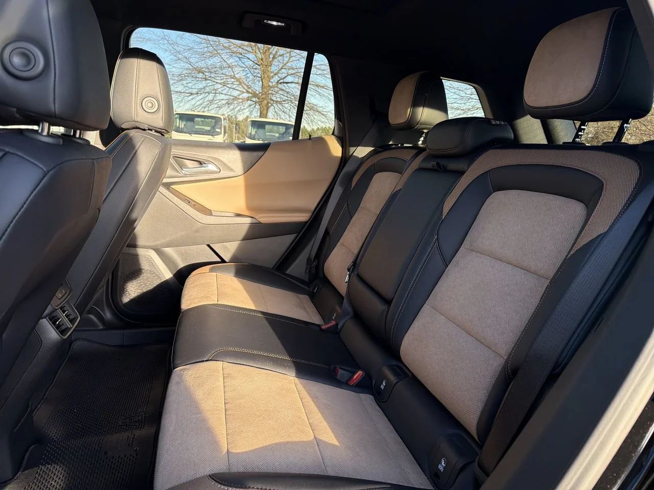 Used 2026 Mosaic Black Metallic Chevrolet ACTIV image 19