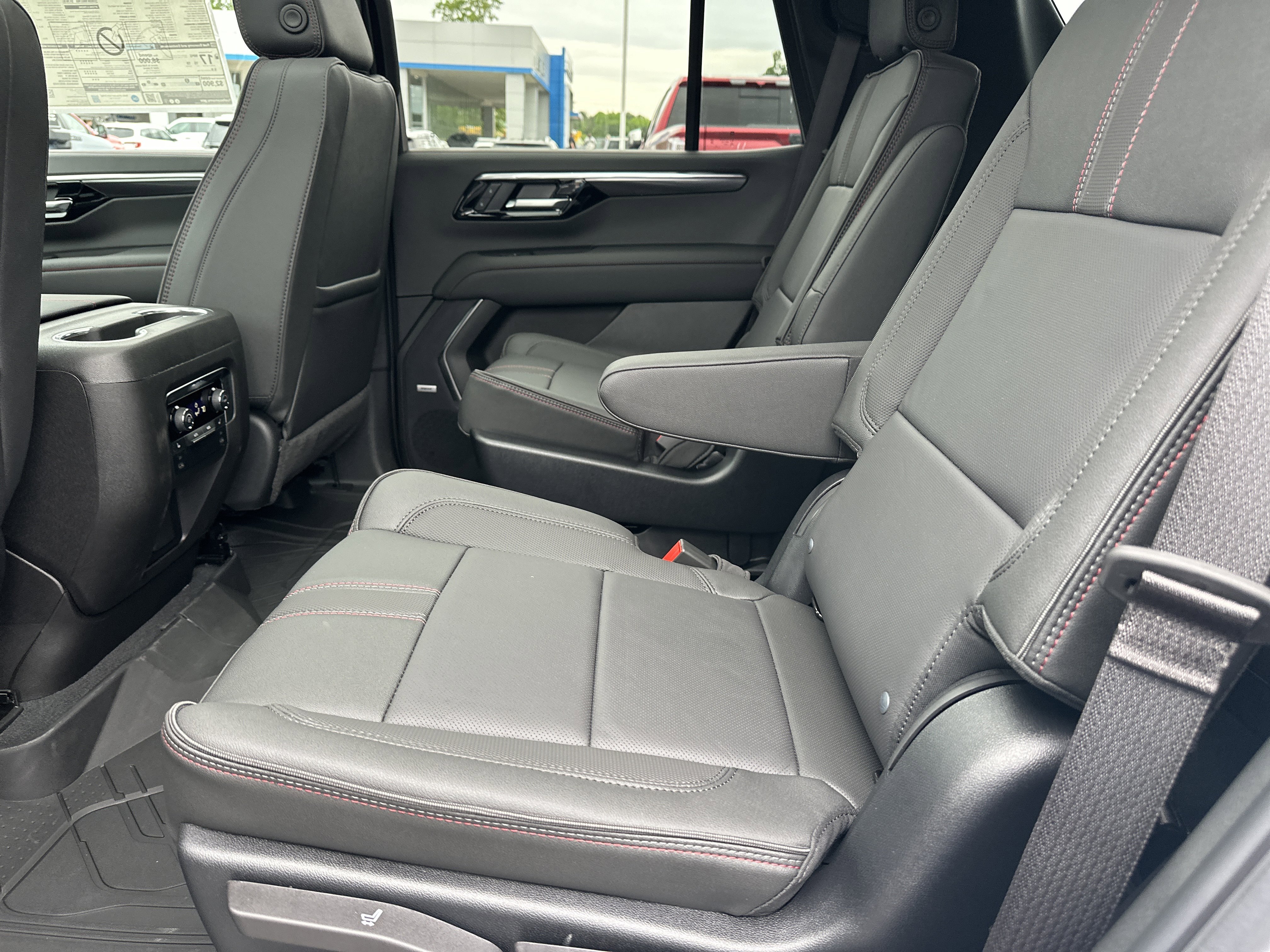 2026 Chevrolet Tahoe RST - Photo 21