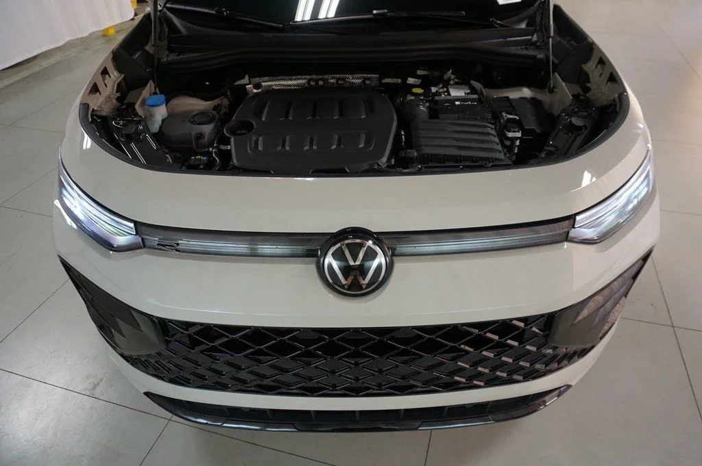 New 2026 Beige Volkswagen SE R-Line Black image 27