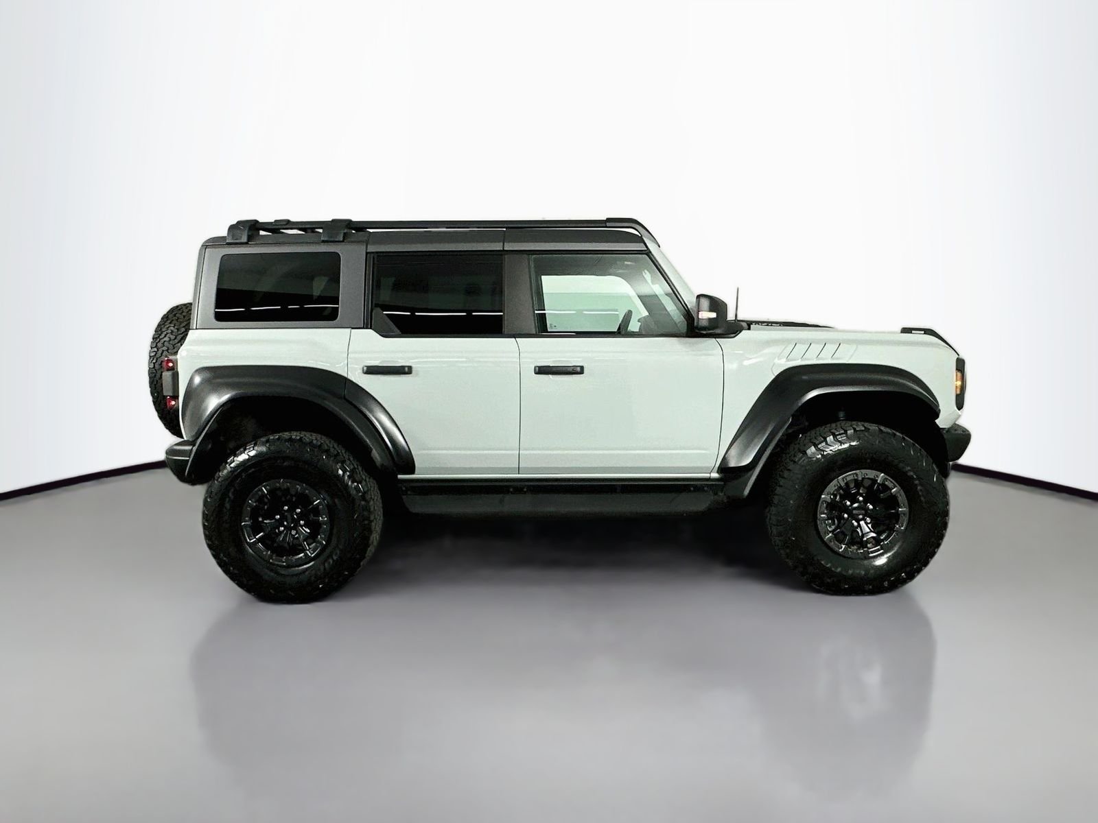 Used 2022 Cactus Ford Raptor image 8