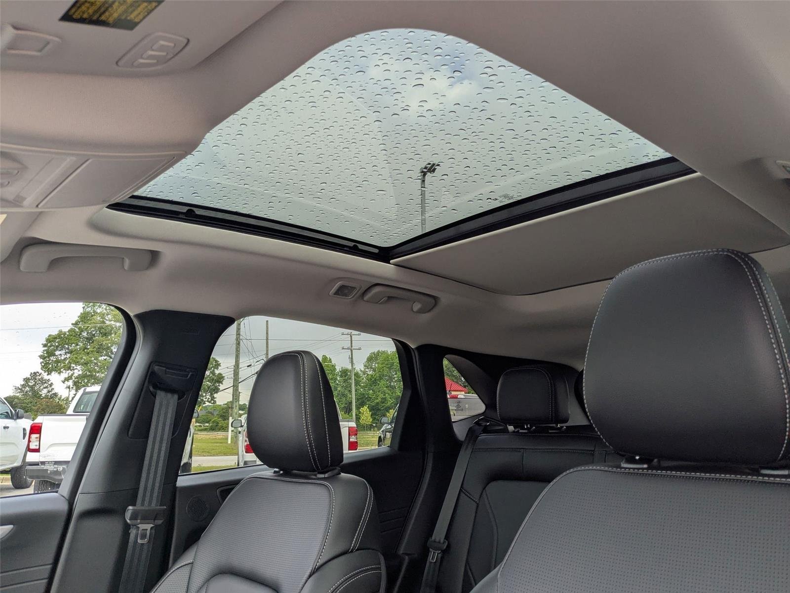 2025 Ford Escape Plug-in hybrid PHEV - Photo 17