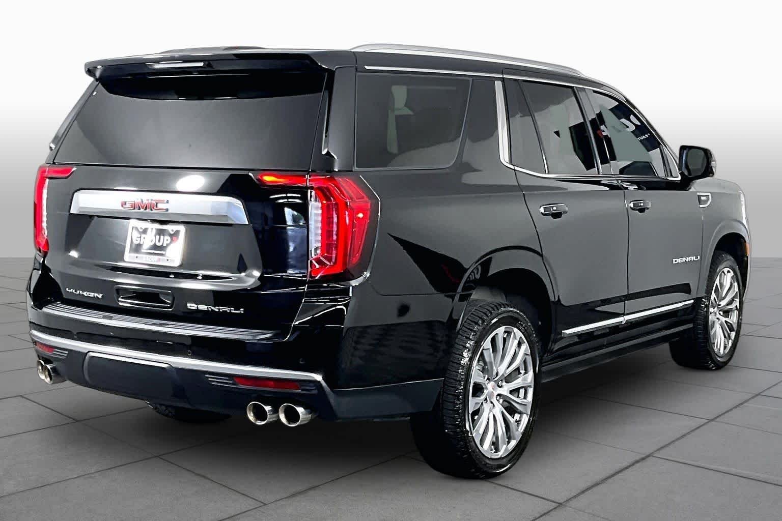 Used 2024 Onyx Black GMC Denali image 13