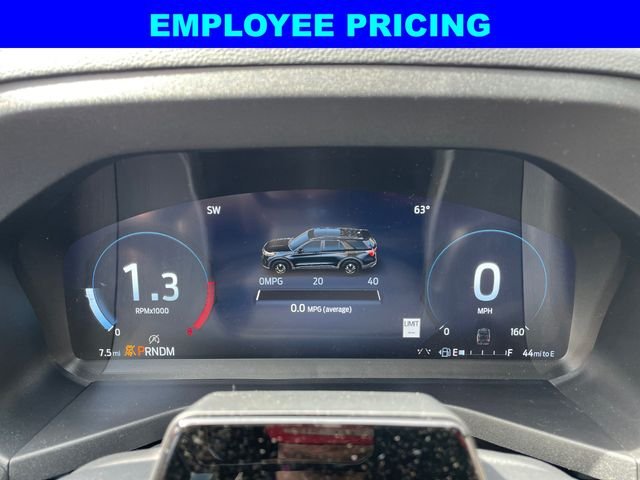 New 2026 Black Ford Tremor image 2