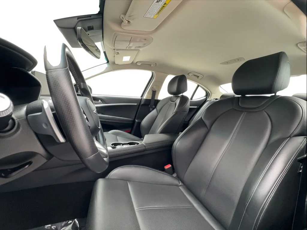 Used 2025 Gray Genesis 2.5T image 18