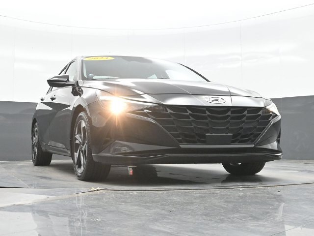 Used 2023 Black Hyundai SEL image 22