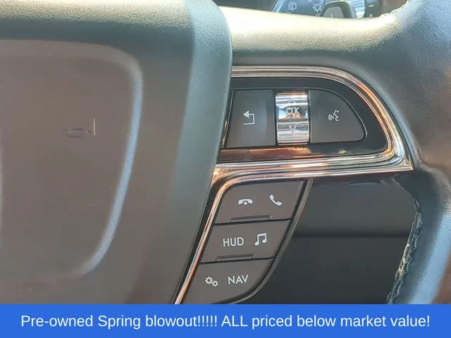 Used 2020 Black Lincoln Reserve image 28