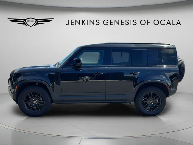 Used 2025 Black Land Rover S image 6