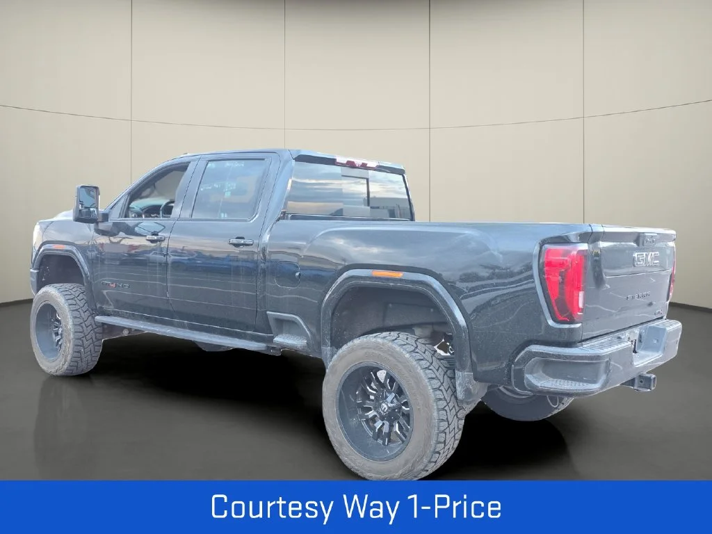 Used 2022 Black GMC AT4 image 7