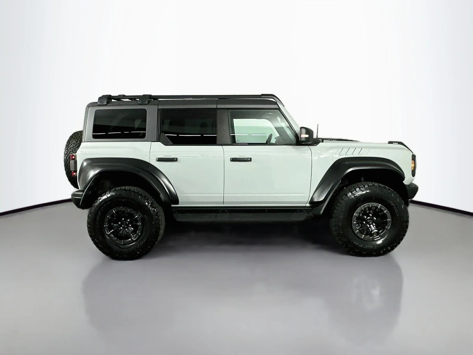 Used 2022 Cactus Ford Raptor image 8