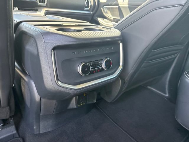 Used 2025 Black Ford Platinum image 35