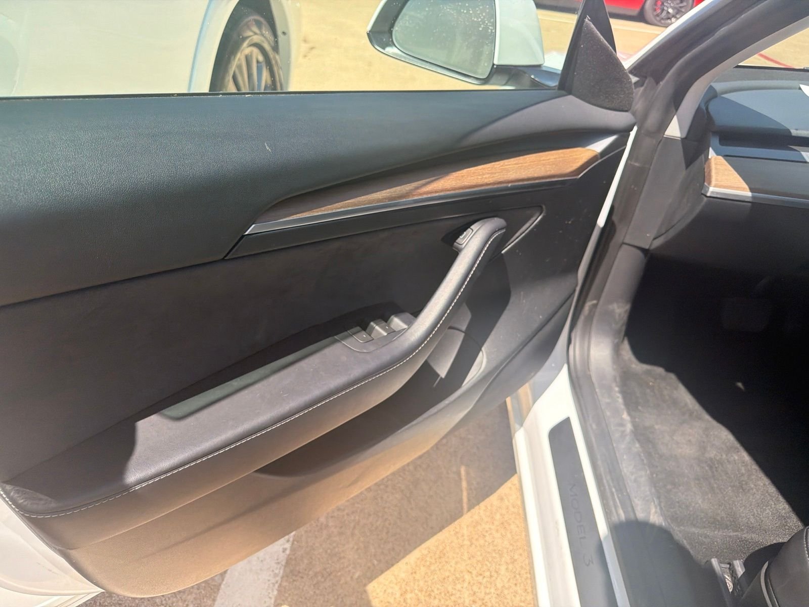 Used 2023 Pearl White Multi-Coat Tesla Base image 12