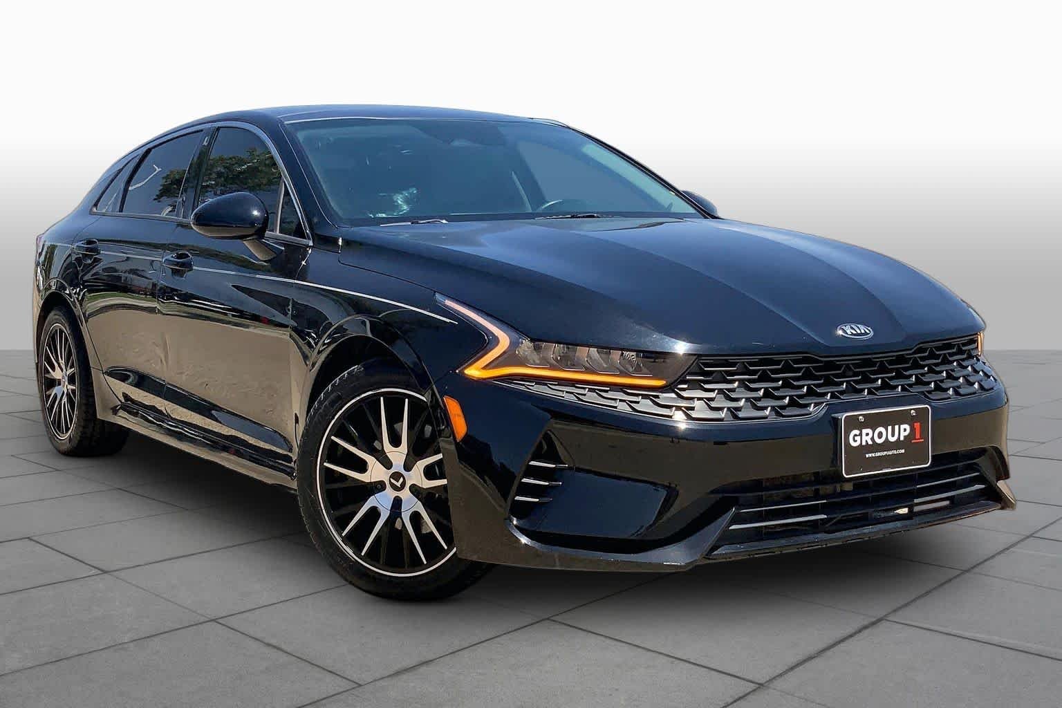 Used 2021 Ebony Black Kia EX image 3