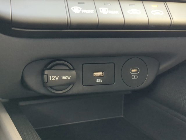 2025 Hyundai Elantra SEL - Photo 48